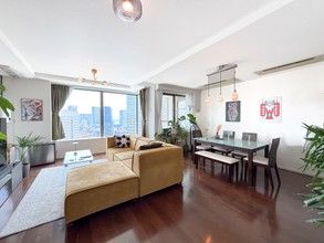 2BR Apartment in Park Court Toranomon Atago Tower, Minato, Tokyo - Thumbnail 3