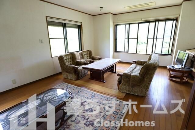 6LDK Detached House for Sale in Susaki, Kochi - Thumbnail 2