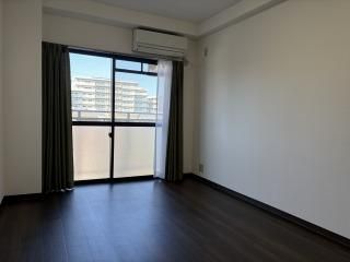 1R Apartment for Rent near Senrioka Station, Setti City, Osaka - Thumbnail 2