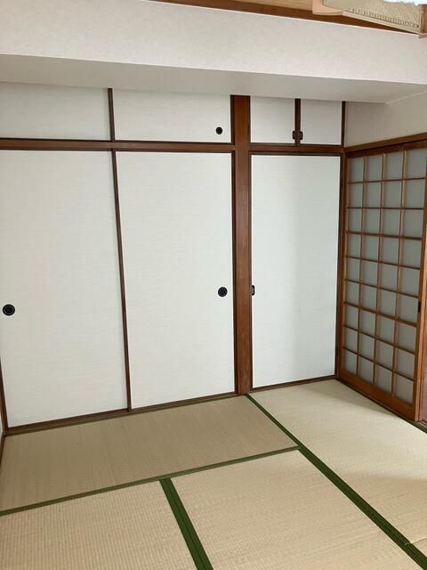1LDK Apartment for Sale in Matsuyama, Ehime – 38.98 sqm - Thumbnail 2