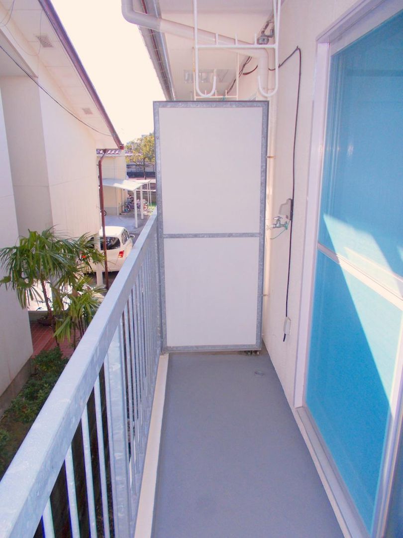 Renovated 1DK Apartment for Rent in Miyazaki City - Thumbnail 2