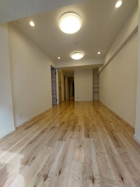2LDK Apartment for Sale in Setagaya, Tokyo - 58.85 sqm - Thumbnail 4