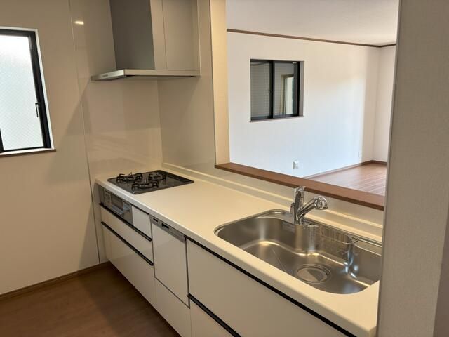 New 4LDK House in Ayase, Kanagawa - 2026 Completion - Thumbnail 4