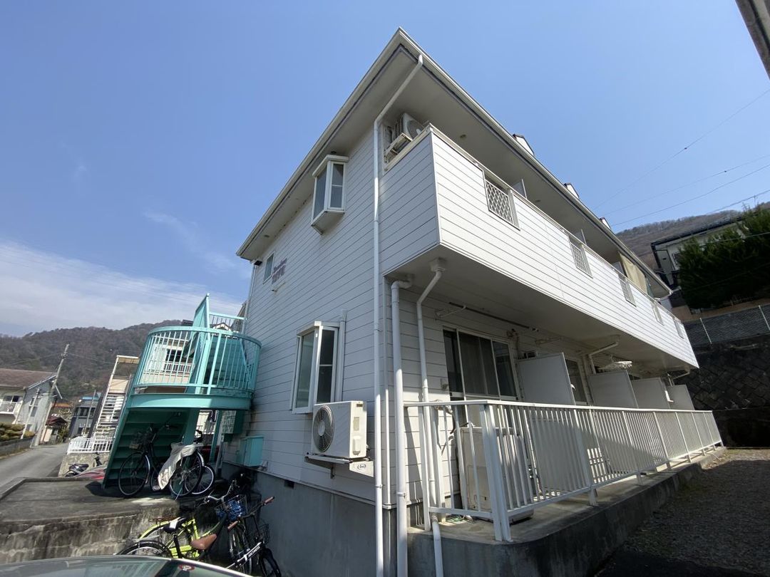 1K Apartment for Rent in Kofu, Yamanashi with New Appliances - Image 1