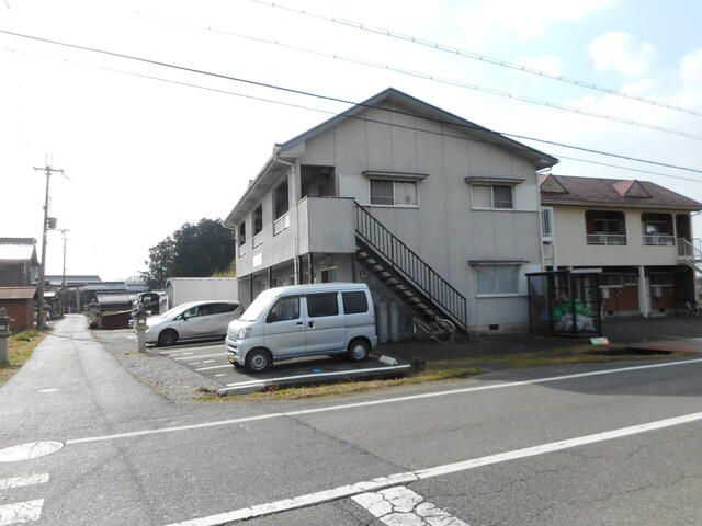 1DK Apartment for Rent in Hino Town, Shiga - 30,000 Yen - Thumbnail 3