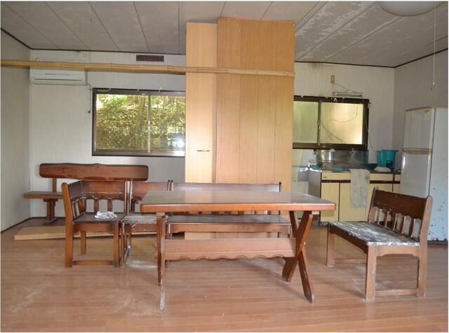 Secluded 3LDK House on 493sqm Land in Omura, Nagasaki - Thumbnail 3