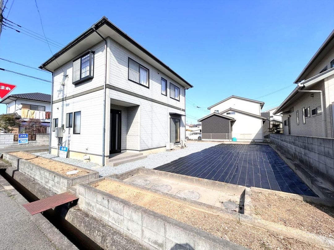 3DK Resale House in Takamatsu, Kagawa - 94 sqm - Thumbnail 2
