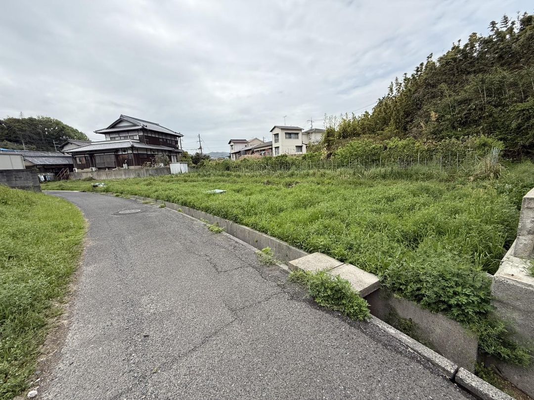 241 sqm Land for Sale in Tamano, Okayama - Conversion Potential - Thumbnail 2