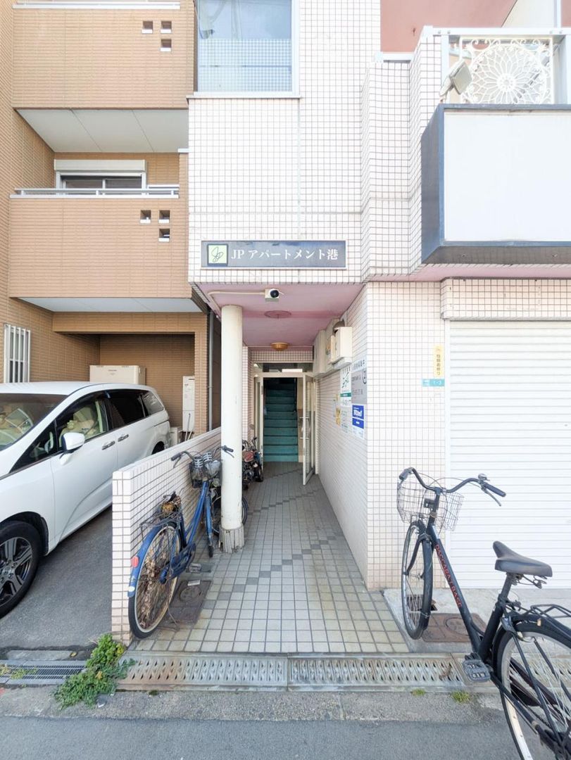 1R Apartment for Rent in Minato Ward, Osaka - 40,000 Yen - Thumbnail 2