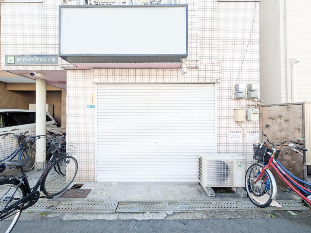 1R Apartment for Rent in Minato Ward, Osaka - 40,000 Yen - Thumbnail 3