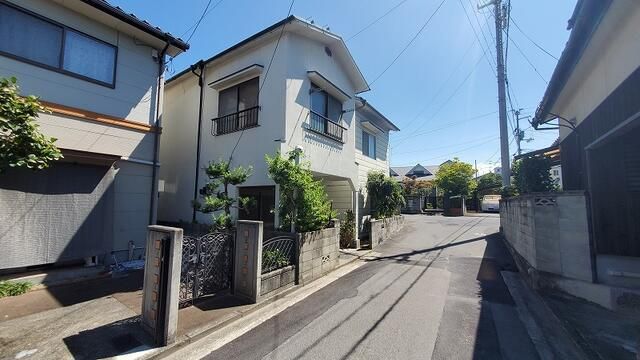 4DK Detached House for Sale in Matsuyama, Ehime - Thumbnail 3