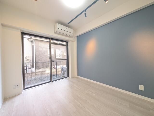Affordable 1K Apartment for Rent in Hadano, Kanagawa - Thumbnail 3