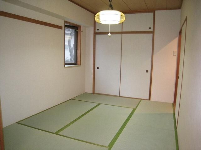 3LDK Apartment in Minami-Magome, Ota Ward, Tokyo for Sale - Thumbnail 4