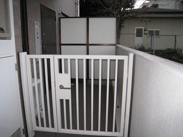 3LDK Apartment in Minami-Magome, Ota Ward, Tokyo for Sale - Thumbnail 2