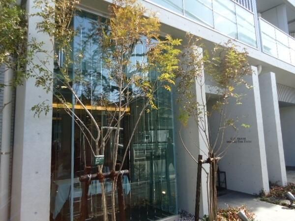1K Apartment for Sale in Meguro, Tokyo - 2018 Build - Image 1