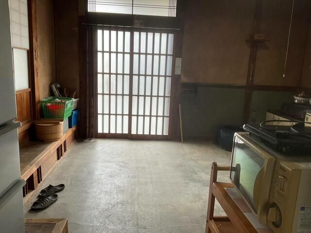 9-SK House with Doma Kitchen Near Fishing Port in Minamichita - Thumbnail 4