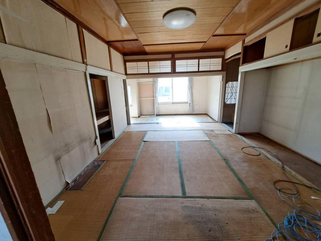 5DK Detached House for Sale in Rumoi, Hokkaido - 349.58 sqm - Thumbnail 3