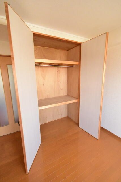 1K Apartment for Rent near Osaka Sayamashi Station, Osaka - Thumbnail 4