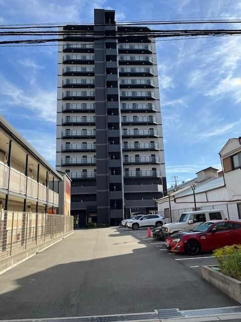 2020-Built 1K Apartment for Sale in Higashinari, Osaka - Thumbnail 2