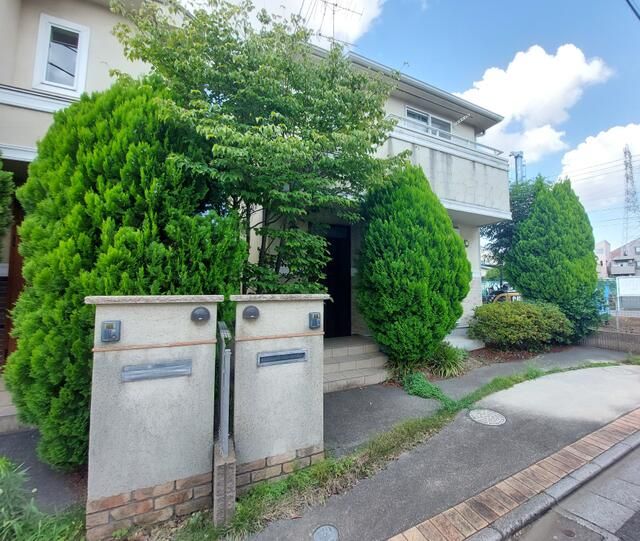 Residential Land for Sale in Mitaka, Tokyo - 114.67 sqm - Thumbnail 2