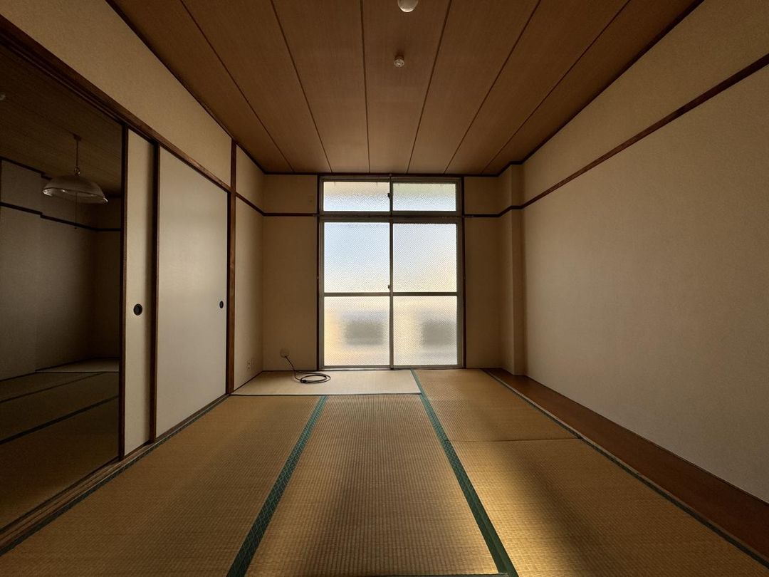 2DK Apartment for Rent in Kadoma, Osaka - 47,000 Yen - Thumbnail 4