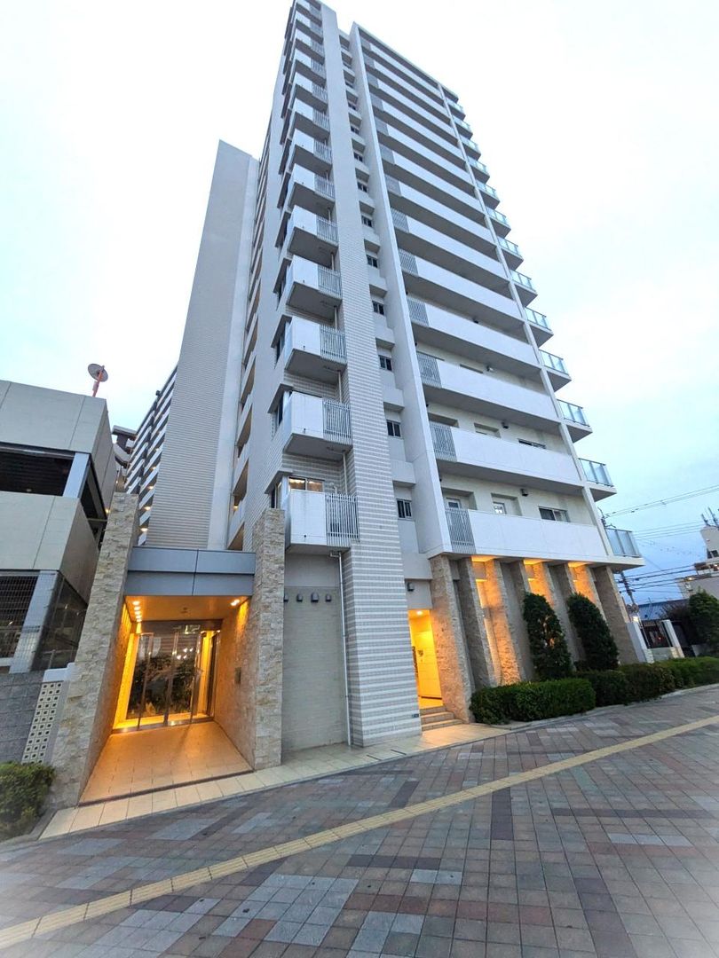 2LDK Apartment for Sale near Higashi-Kishiwada Station, Osaka - Thumbnail 2