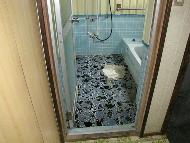 7SLDK House for Sale on 1260 sqm Land in Yubetsu, Hokkaido - Thumbnail 3
