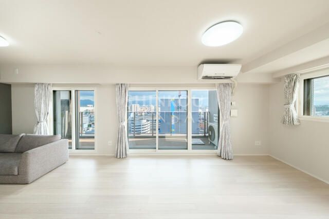 3LDK Hirosaki Apartment for Sale Near Station, 2019 Build - Thumbnail 2