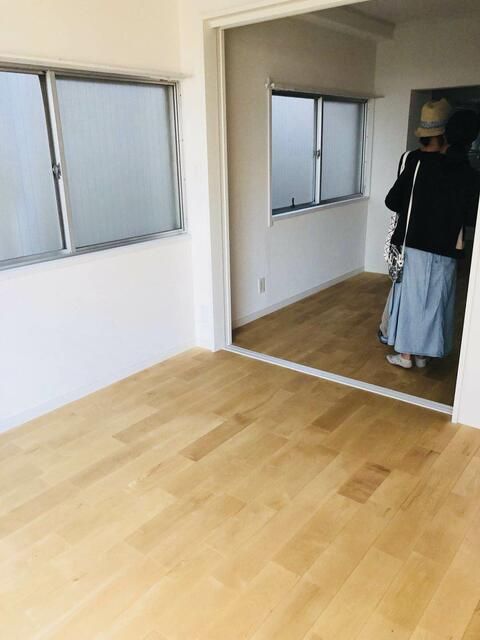 2K Apartment for Sale near Fuda Station, Chofu, Tokyo - Thumbnail 3