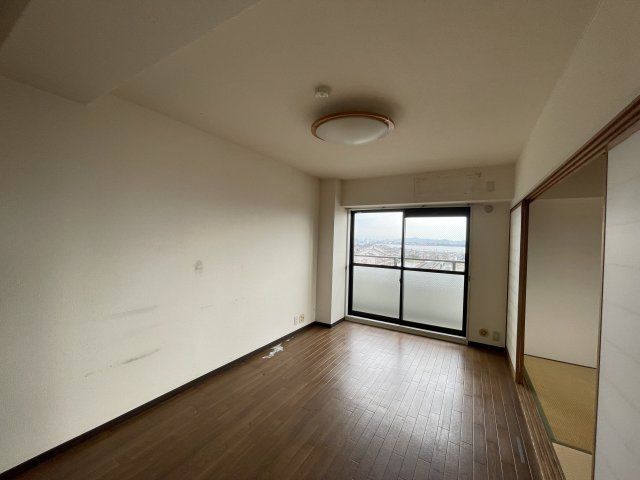 3LDK Apartment for Sale in Otsu, Shiga Near Katata Station - Thumbnail 4