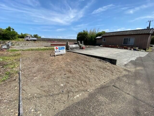Land for Sale in Shimanto City, Kochi - Materials Storage Yard - Thumbnail 2
