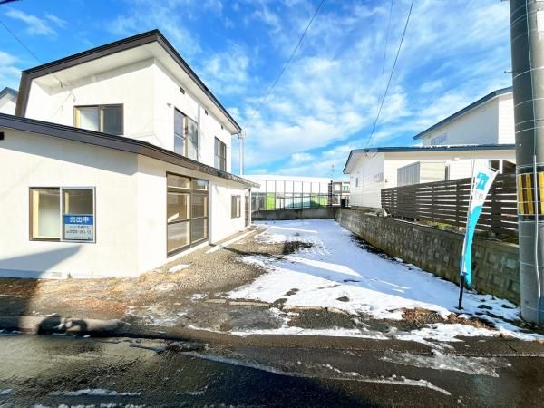 Renovated 4LDK House for Sale in Abashiri, Hokkaido - Thumbnail 3