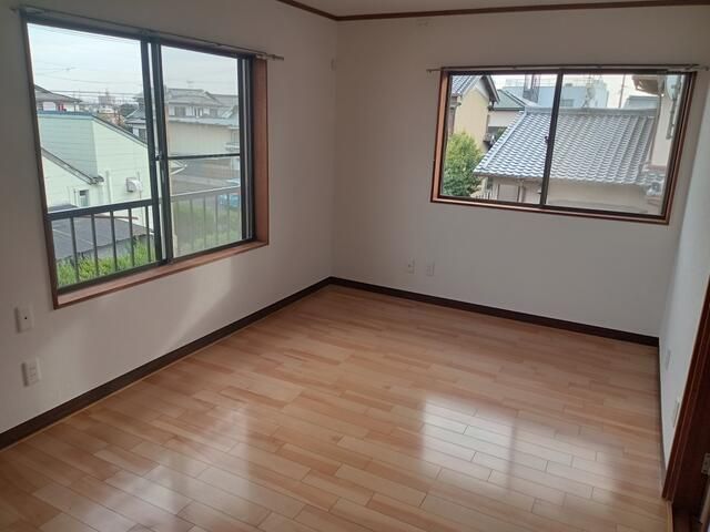Renovated 4SLDK House on Large Corner Lot in Nagoya Minato Ward - Thumbnail 4