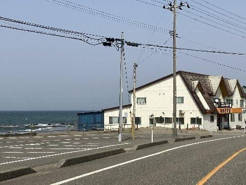 Seaside 2DK Condo in Kashiwazaki with Resort Features & Sea View - Thumbnail 3
