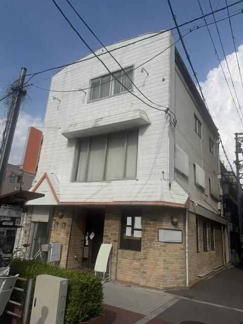 Large 4SLDK House for Sale Near Showa-cho Station, Osaka - Thumbnail 2