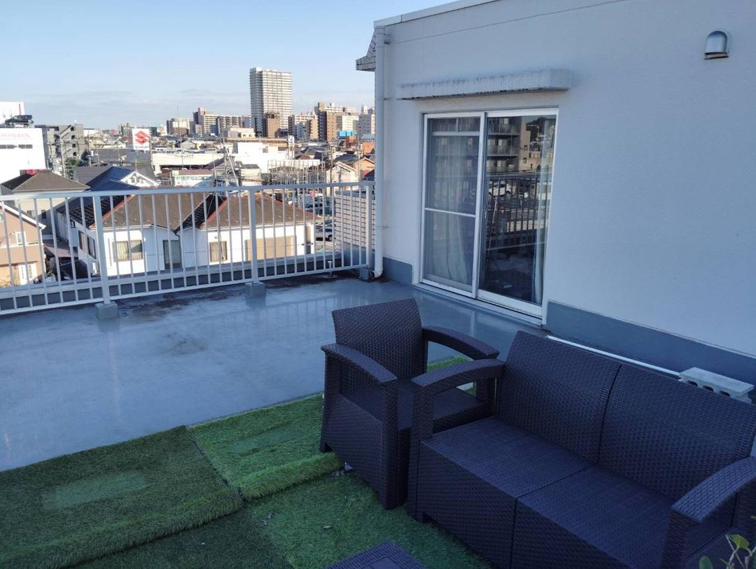 1K Apartment with Large Roof Balcony for Sale in Hachioji, Tokyo - Thumbnail 3