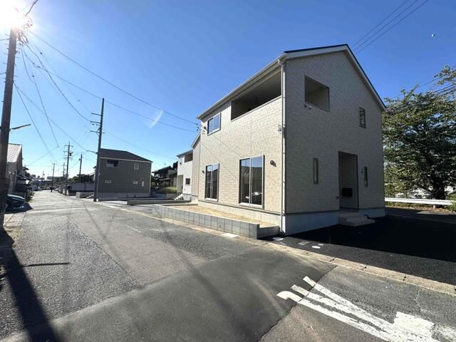 New 3SLDK House for Sale in Inuyama, Aichi - 12 Min Walk to Station - Thumbnail 2