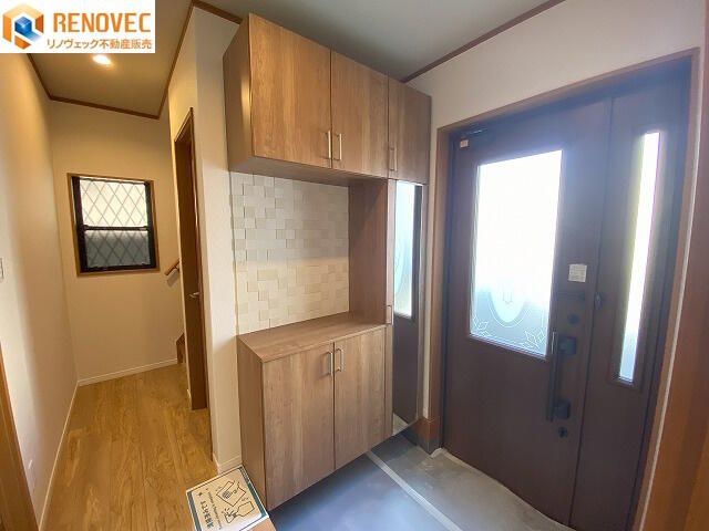 Refurbished 3LDK House for Sale in Sakai, Osaka - Thumbnail 3