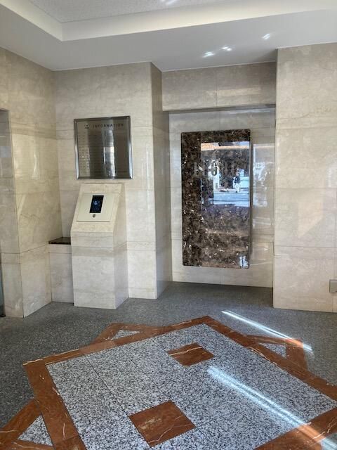 1LDK Investment Apartment Near Hommachi Station, Osaka - Thumbnail 3