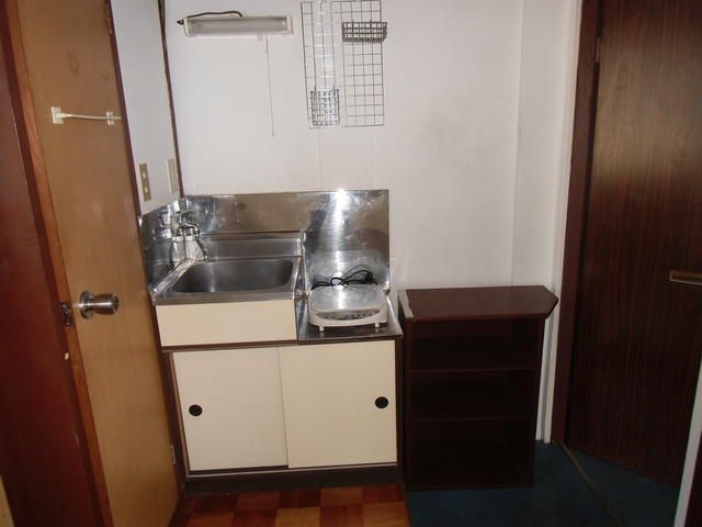 1R Apartment for Rent in Hachioji, Tokyo - 21,000 Yen - Thumbnail 4