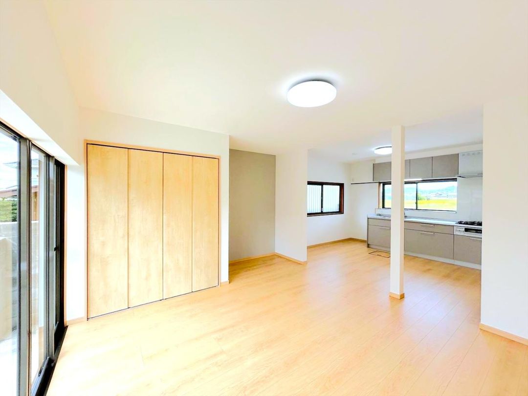 Renovated 3LDK House in Takamatsu, Kagawa - 175m2 Land - Thumbnail 4