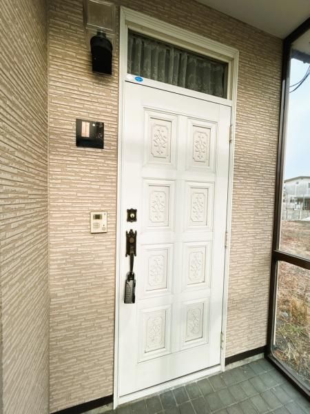 Renovated 5LDK House in Kushiro Hokkaido with New LIXIL Fixtures - Thumbnail 4