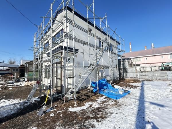Renovated 5LDK House in Kushiro Hokkaido with New LIXIL Fixtures - Thumbnail 2