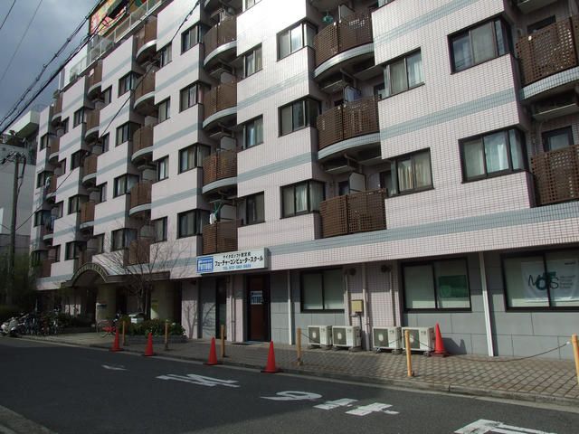 1R Apartment for Rent near Sakaishi Station, Sakai, Osaka - Thumbnail 2