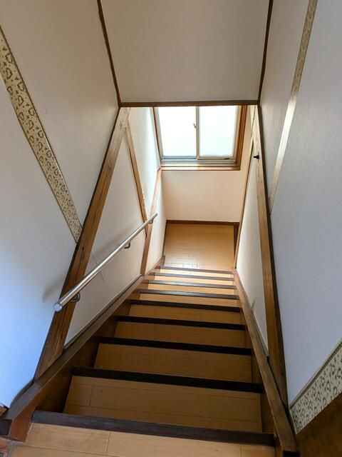 4-Bedroom Detached House for Sale in Shiojiri, Nagano - Thumbnail 3