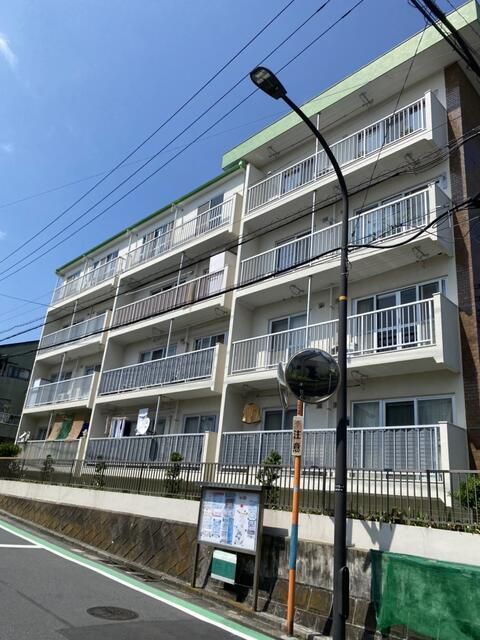 3DK Apartment for Sale in Yokosuka, Kanagawa - 3.5 Million JPY - Thumbnail 2