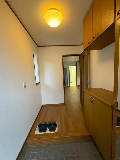 5LDK Detached House for Sale in Nagoya Nishi Ward with 2025 Renovations - Thumbnail 4