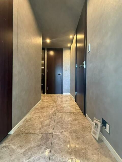 2LDK Condo in Minato with Tokyo Tower & Rainbow Bridge Views - Thumbnail 4
