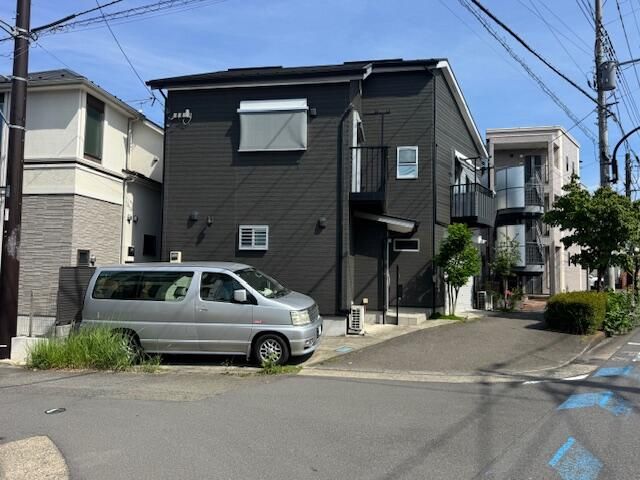 2017 Built House with Large Garage near Sagami-Ono Station - Thumbnail 2
