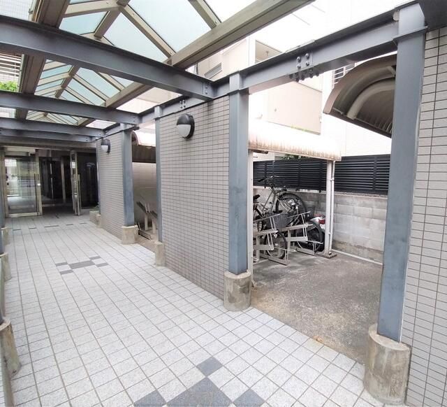 3LDK Apartment for Sale in Yodogawa, Osaka - 68.95 sqm - Thumbnail 4